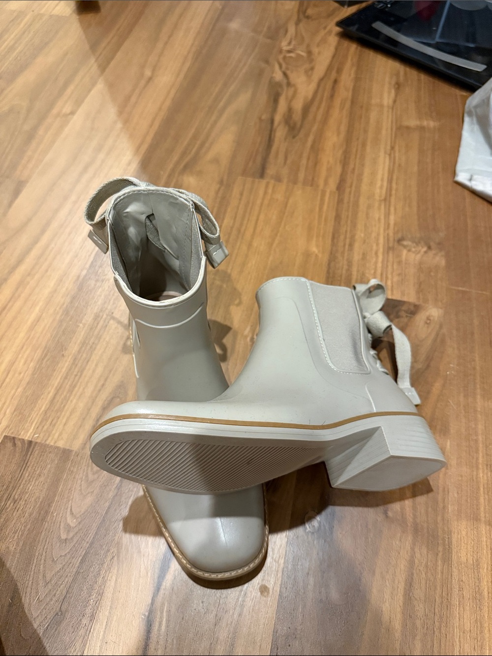 Women's Cream Ankle Rain Boots